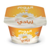اليوم لبن زبادي بالقشطة 200 غ من فئة اللبن واللبنة